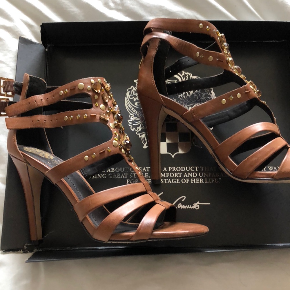 Sandals - Picture 3 of 3